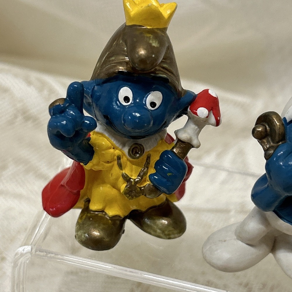 Smurfs 3 Emperor With Mushroom, Vintage Phone Gift Flowers vintage Schleich Peyo - Picture 2 of 13